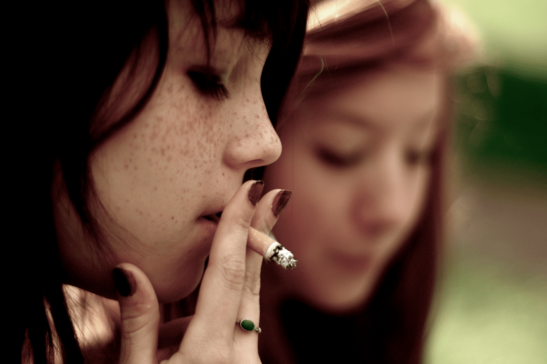 prečo tínedžeri fajčia
